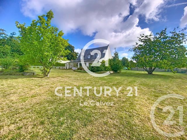 Afficher la photo en grand maison à vendre - 8 pièces - 125.0 m2 - PLOUAGAT - 22 - BRETAGNE - Century 21 Le Calvez