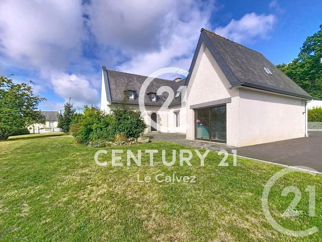 Afficher la photo en grand maison à vendre - 8 pièces - 125.0 m2 - PLOUAGAT - 22 - BRETAGNE - Century 21 Le Calvez