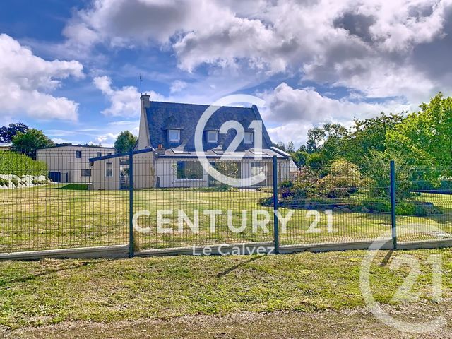 Afficher la photo en grand maison à vendre - 8 pièces - 125.0 m2 - PLOUAGAT - 22 - BRETAGNE - Century 21 Le Calvez