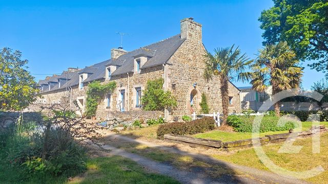 maison à vendre - 6 pièces - 151.0 m2 - PLOUAGAT - 22 - BRETAGNE - Century 21 Le Calvez
