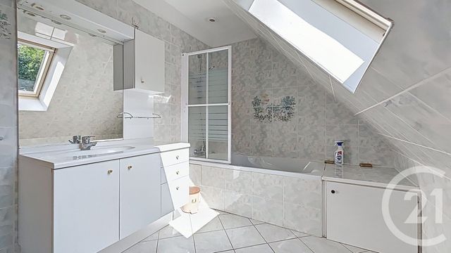 Afficher la photo en grand maison à vendre - 5 pièces - 100.75 m2 - ST BRIEUC - 22 - BRETAGNE - Century 21 Le Calvez