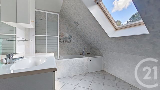 Afficher la photo en grand maison à vendre - 5 pièces - 100.75 m2 - ST BRIEUC - 22 - BRETAGNE - Century 21 Le Calvez