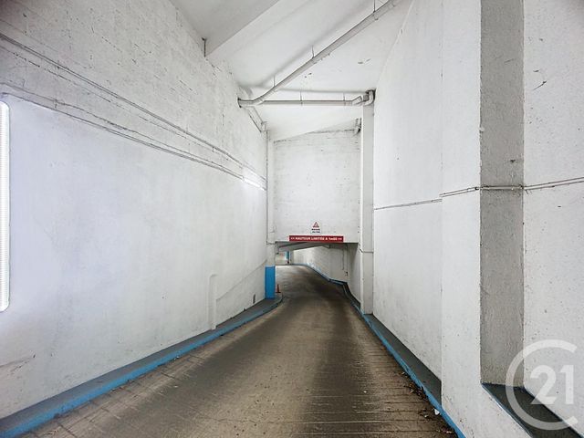 Afficher la photo en grand Appartement F3 à vendre - 4 pièces - 99.0 m2 - ST BRIEUC - 22 - BRETAGNE - Century 21 Le Calvez