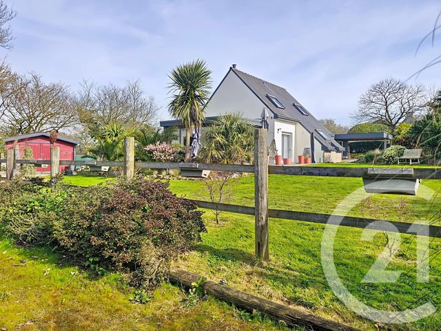 maison à vendre - 7 pièces - 145.0 m2 - LANRODEC - 22 - BRETAGNE - Century 21 Le Calvez