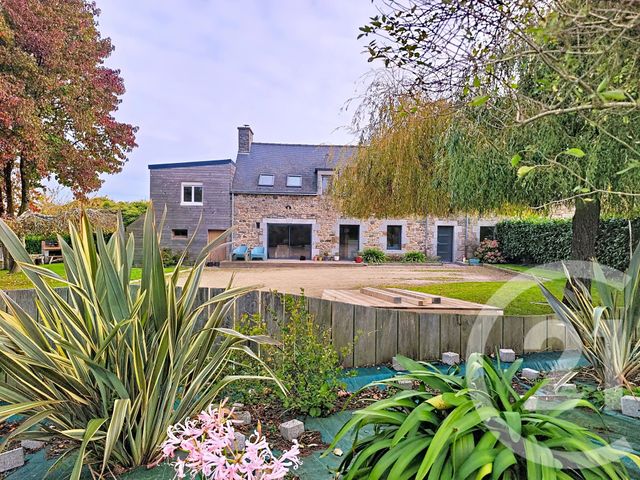 maison à vendre - 6 pièces - 143.5 m2 - PLOUVARA - 22 - BRETAGNE - Century 21 Le Calvez