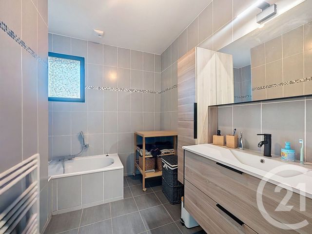 maison à vendre - 6 pièces - 130.0 m2 - PLOUAGAT - 22 - BRETAGNE - Century 21 Le Calvez