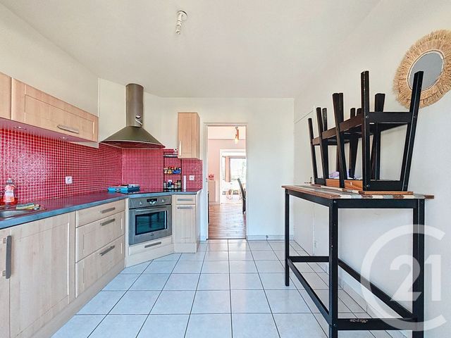 maison à vendre - 6 pièces - 115.0 m2 - CHATELAUDREN - 22 - BRETAGNE - Century 21 Le Calvez