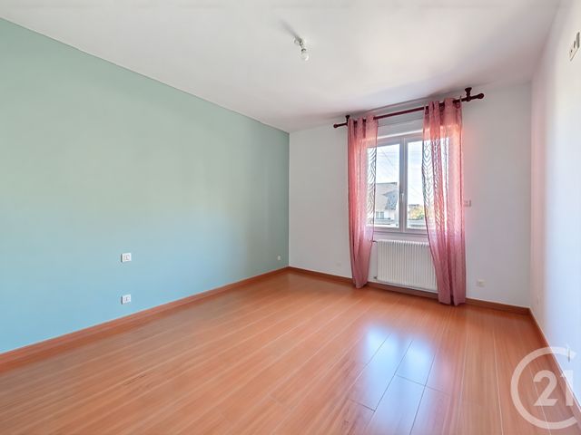 maison à vendre - 6 pièces - 115.0 m2 - CHATELAUDREN - 22 - BRETAGNE - Century 21 Le Calvez