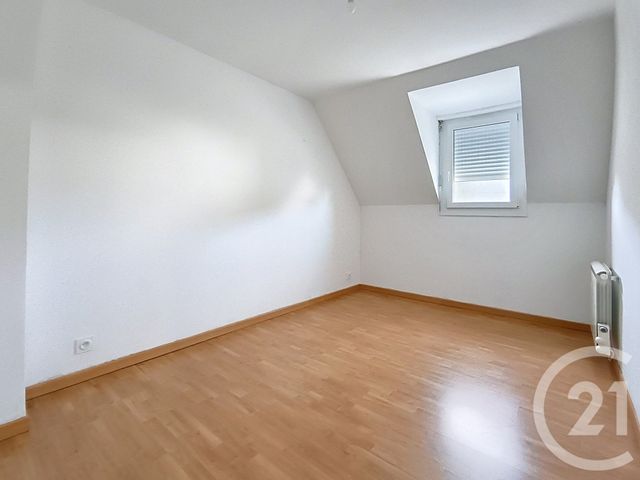 maison à vendre - 5 pièces - 115.0 m2 - CHATELAUDREN - 22 - BRETAGNE - Century 21 Le Calvez