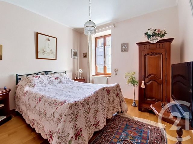 maison à vendre - 5 pièces - 141.75 m2 - CHATELAUDREN - 22 - BRETAGNE - Century 21 Le Calvez