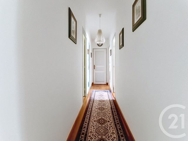 maison à vendre - 5 pièces - 141.75 m2 - CHATELAUDREN - 22 - BRETAGNE - Century 21 Le Calvez