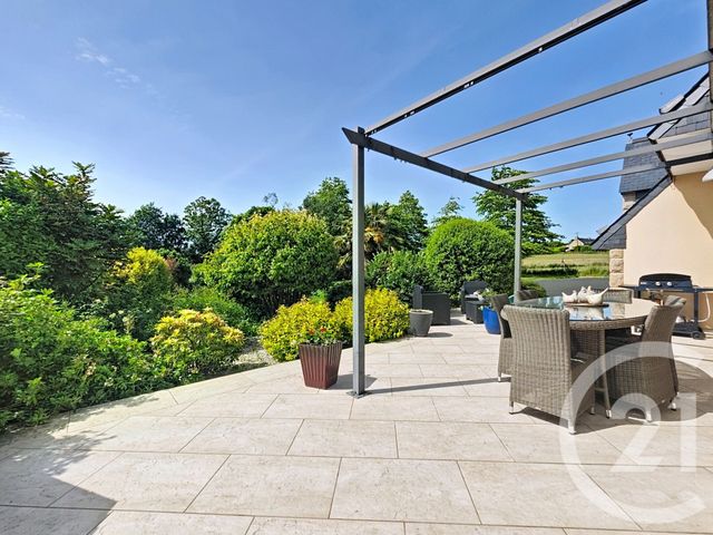 maison à vendre - 9 pièces - 195.0 m2 - PLOUVARA - 22 - BRETAGNE - Century 21 Le Calvez
