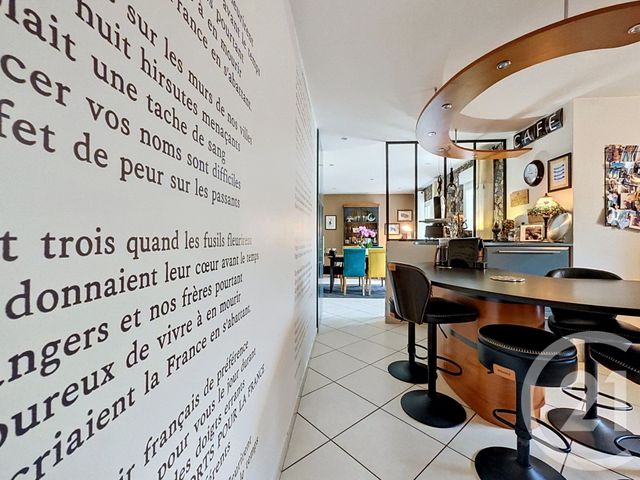 maison à vendre - 9 pièces - 195.0 m2 - PLOUVARA - 22 - BRETAGNE - Century 21 Le Calvez