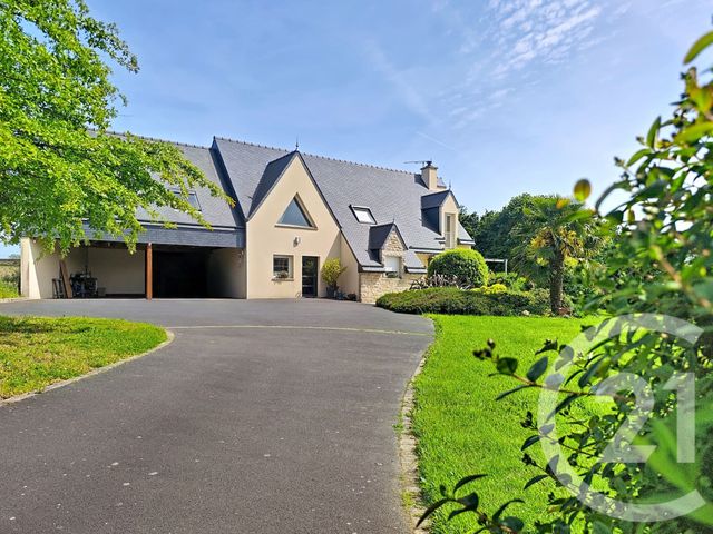 maison à vendre - 9 pièces - 195.0 m2 - PLOUVARA - 22 - BRETAGNE - Century 21 Le Calvez