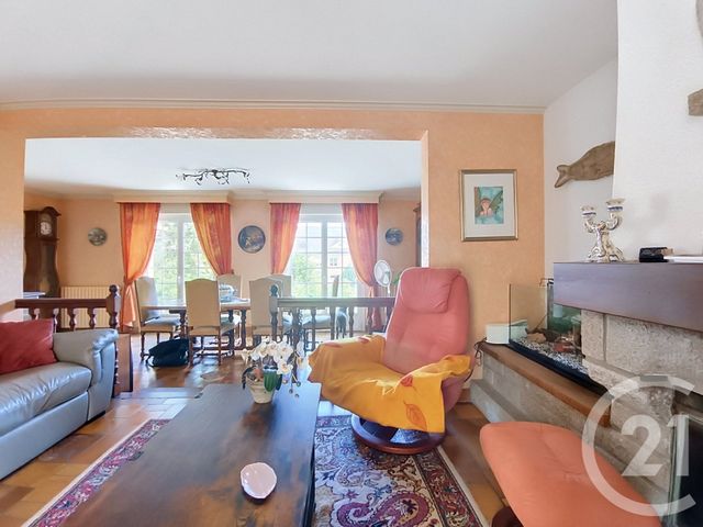 maison à vendre - 6 pièces - 131.0 m2 - CHATELAUDREN - 22 - BRETAGNE - Century 21 Le Calvez
