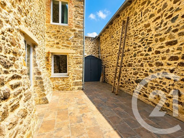 maison à vendre - 6 pièces - 130.0 m2 - CHATELAUDREN - 22 - BRETAGNE - Century 21 Le Calvez