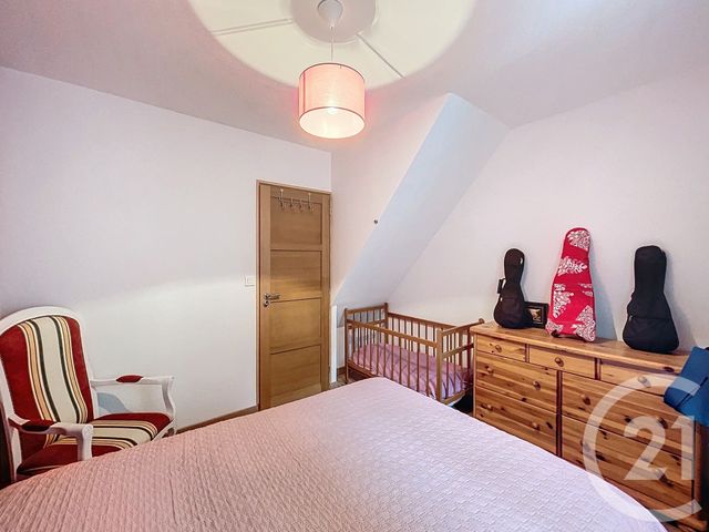 maison à vendre - 6 pièces - 130.0 m2 - CHATELAUDREN - 22 - BRETAGNE - Century 21 Le Calvez