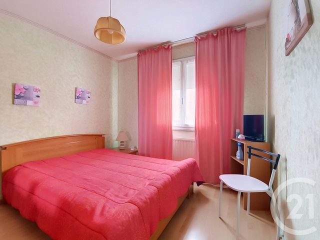 maison à vendre - 4 pièces - 82.0 m2 - CHATELAUDREN - 22 - BRETAGNE - Century 21 Le Calvez