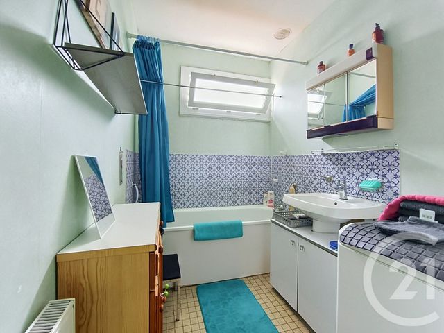 maison à vendre - 4 pièces - 82.0 m2 - CHATELAUDREN - 22 - BRETAGNE - Century 21 Le Calvez